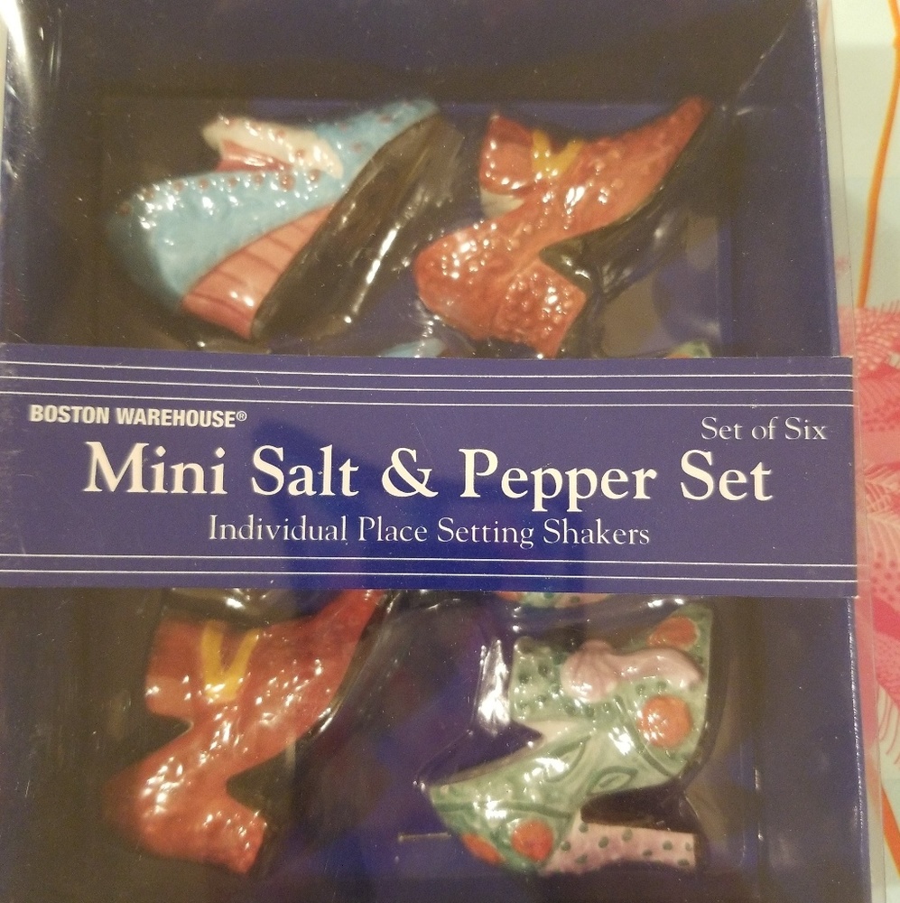 Set Of 6 Mini Shoe Salt & Pepper Shakers